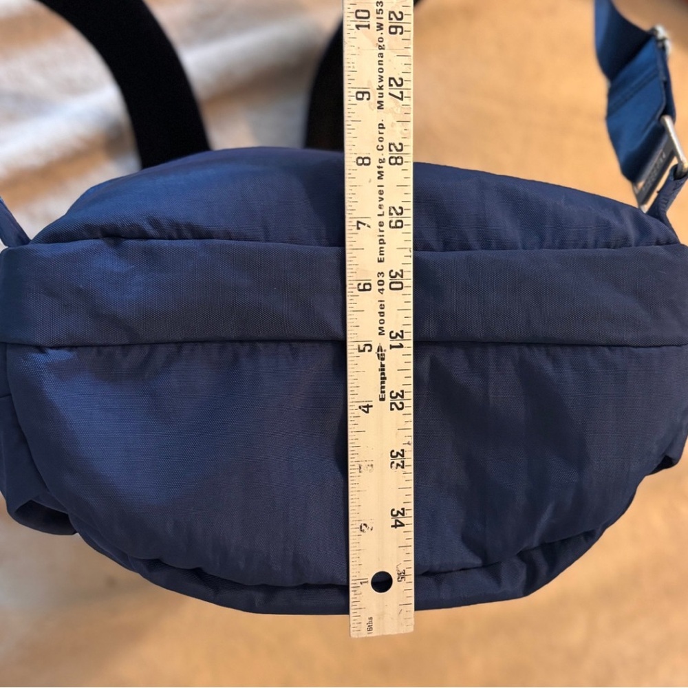 Baggallini Barcelona Laptop Backpack - Blue - Picture 11 of 11